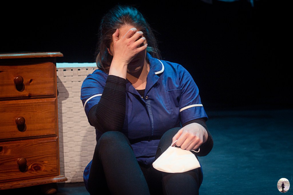 One woman theatre show Uniform