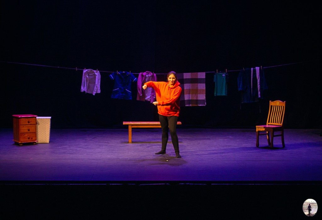 One woman theatre show Uniform