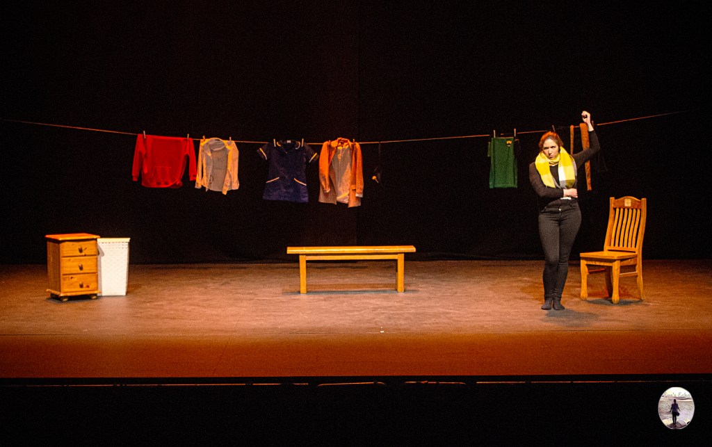 One woman theatre show Uniform